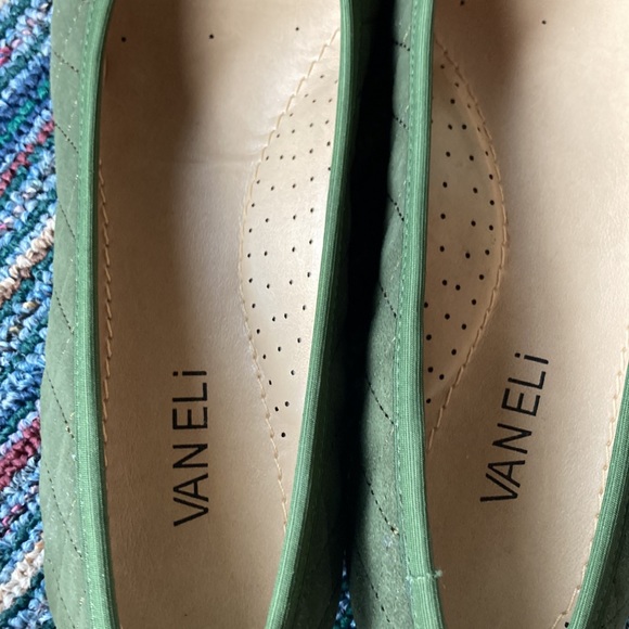 Van Eli green suede Sigrid round toe ballet flats - Picture 4 of 6